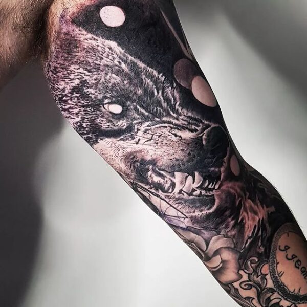 70+ Best Wolf Forearm Tattoo Design - November 2024