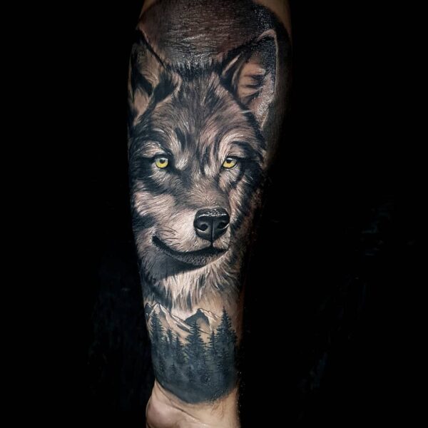 70+ Best Wolf Forearm Tattoo Design - December 2024