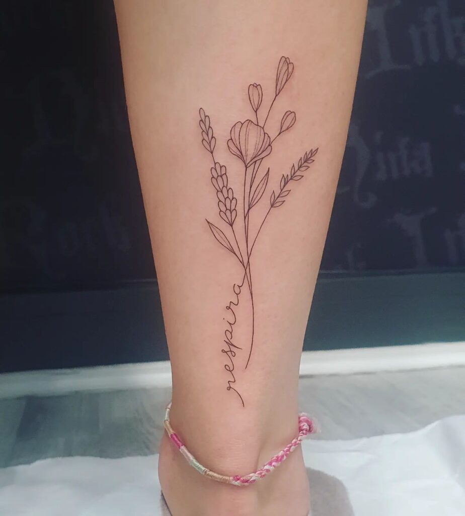 23 Fantastic Flowers Leg Tattoos