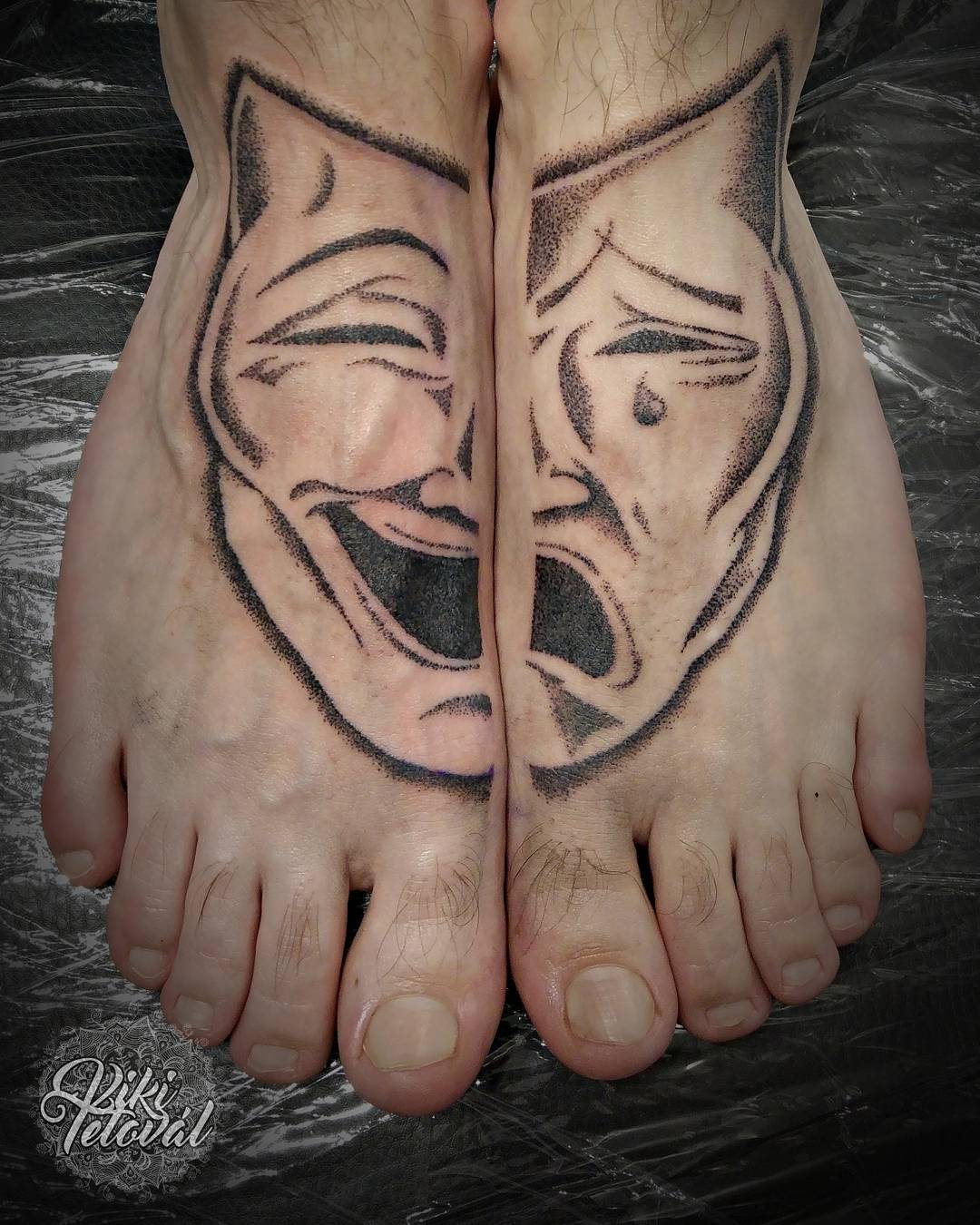 unique smile now cry later tattoo designs