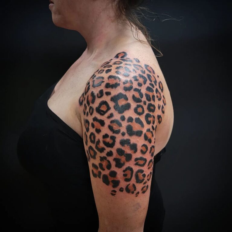 45+ Best Unisex Leopard Print Tattoo Designs - December 2024