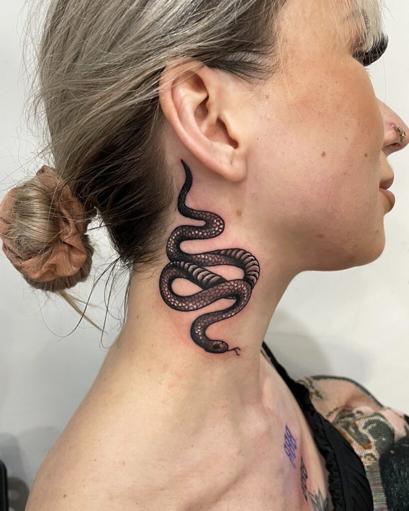 Talk about a fun and difficult tattoo to pull off!! Getting this stencil to  lay on the neck/shoulders was not so much fun 😂 really happy… | Instagram