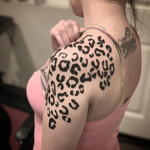 45+ Best Unisex Leopard Print Tattoo Designs - December 2024