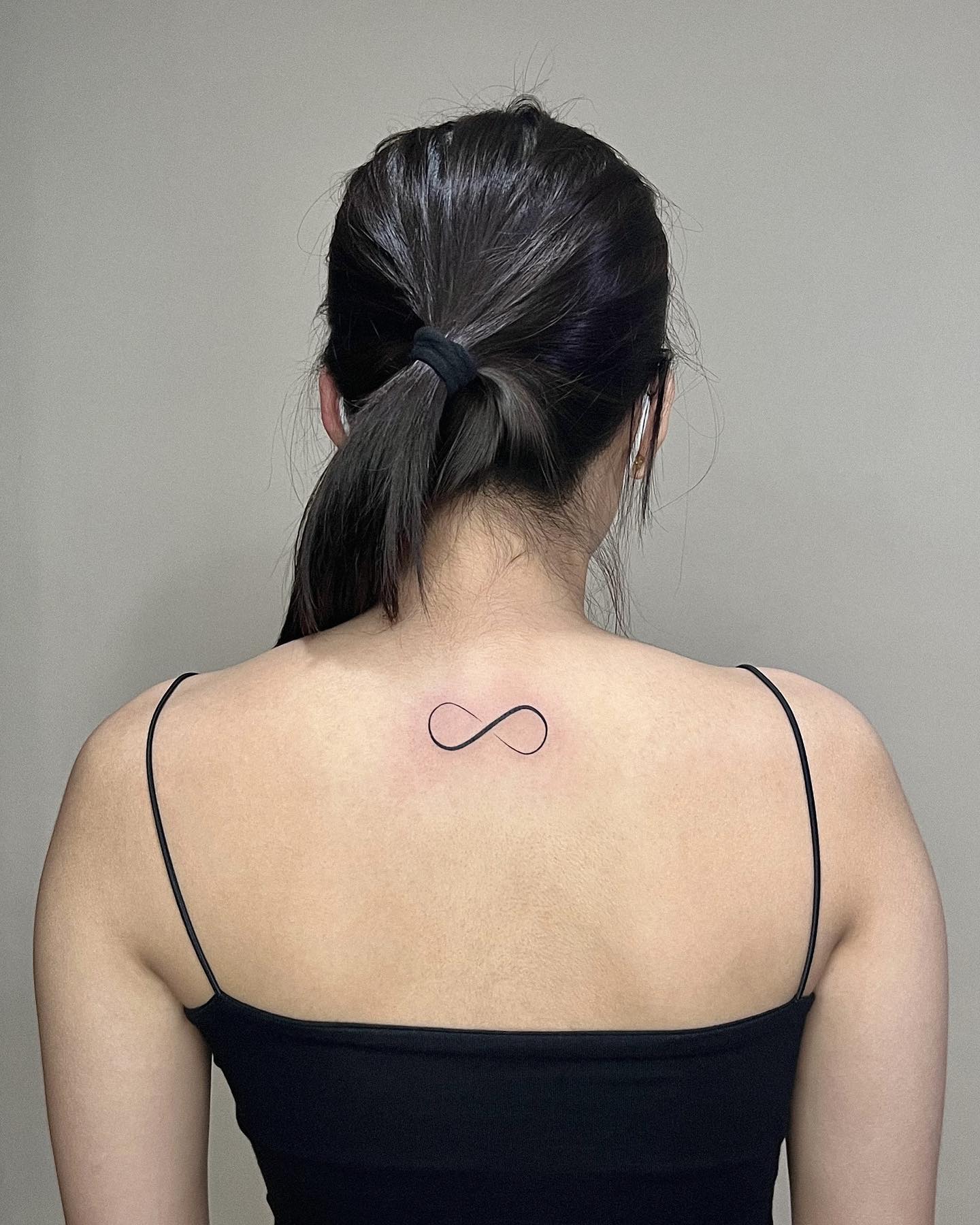 50+ Unique Small Tattoo Ideas for Women July 2024